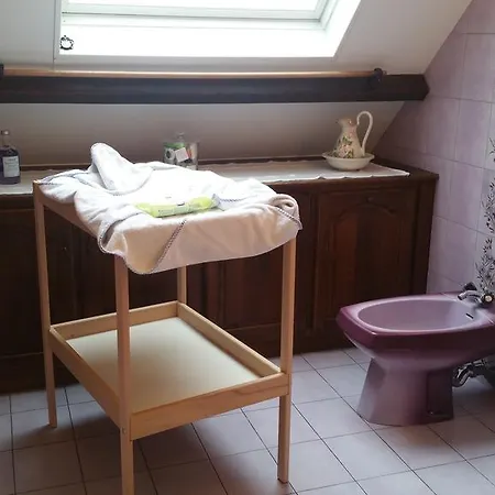 Chambres D'hotes Lilie Bed & Breakfast *